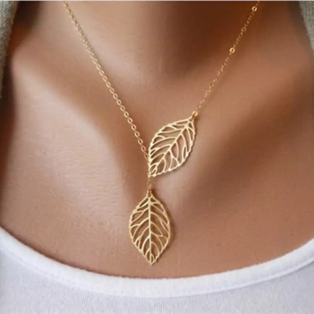 SET Gold or Silver Leaf Necklace - Picture 4 of 6